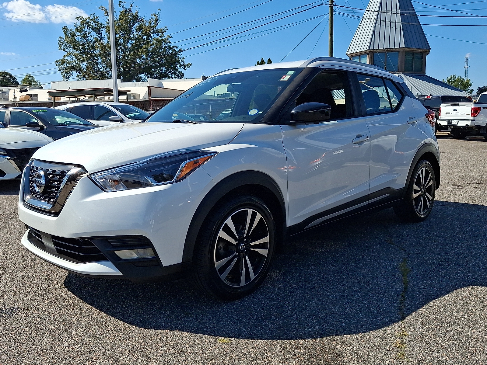 Used 2020 Nissan Kicks SUV