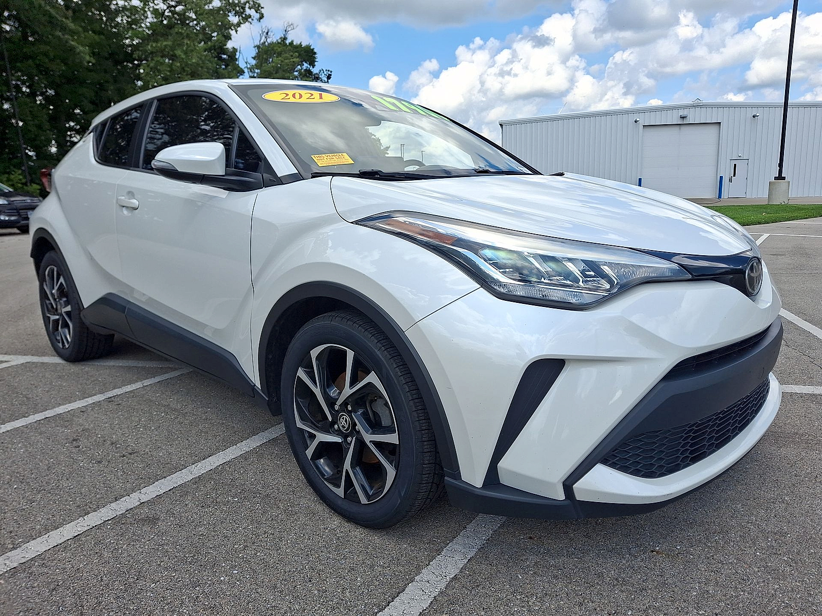2021 Toyota C-HR XLE FWD