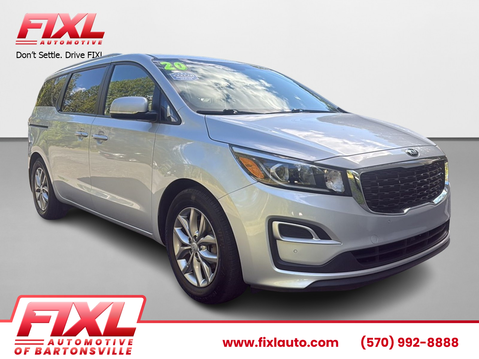2020 Kia Sedona EX's photo