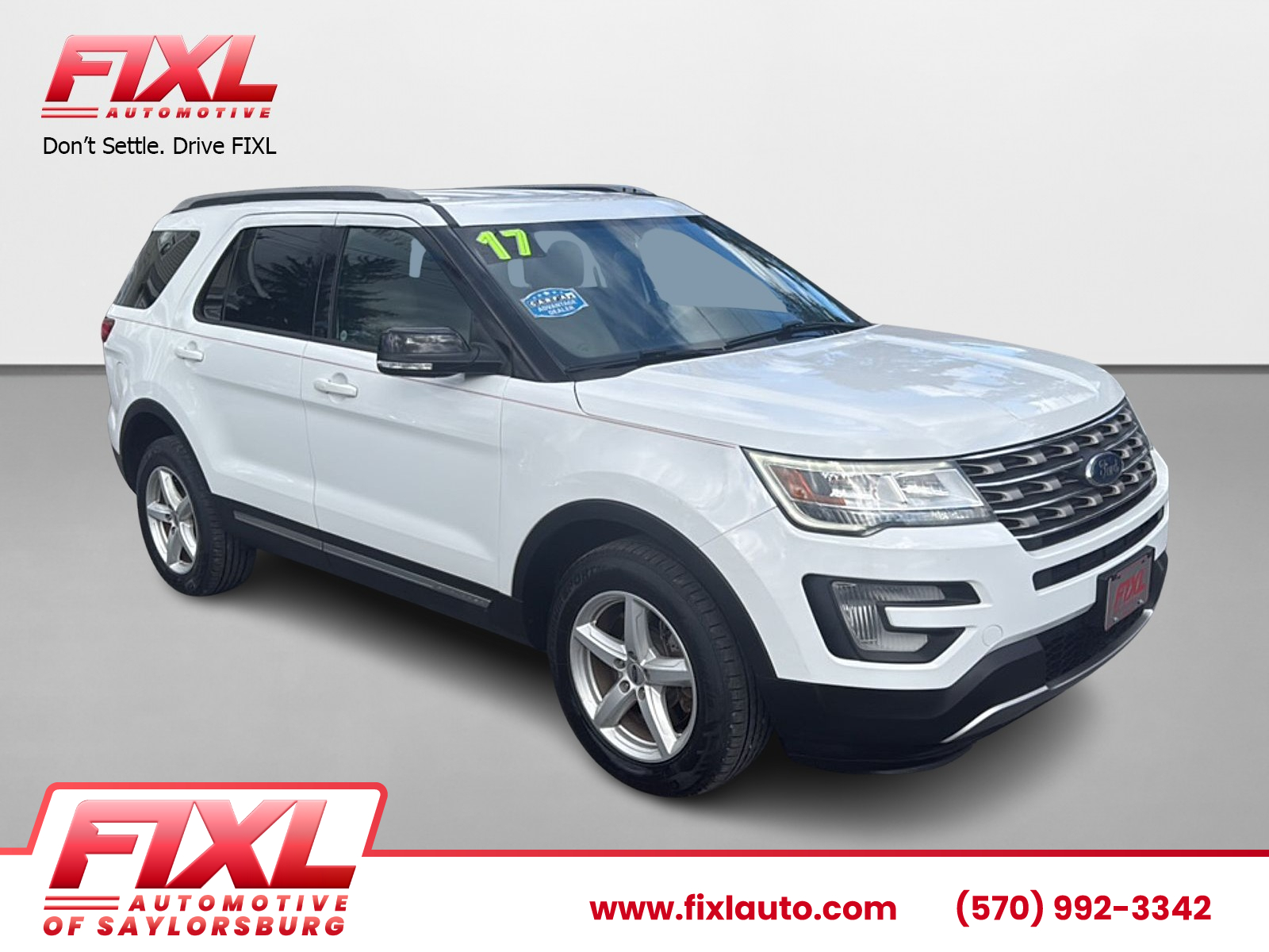 2017 Ford Explorer XLT's photo