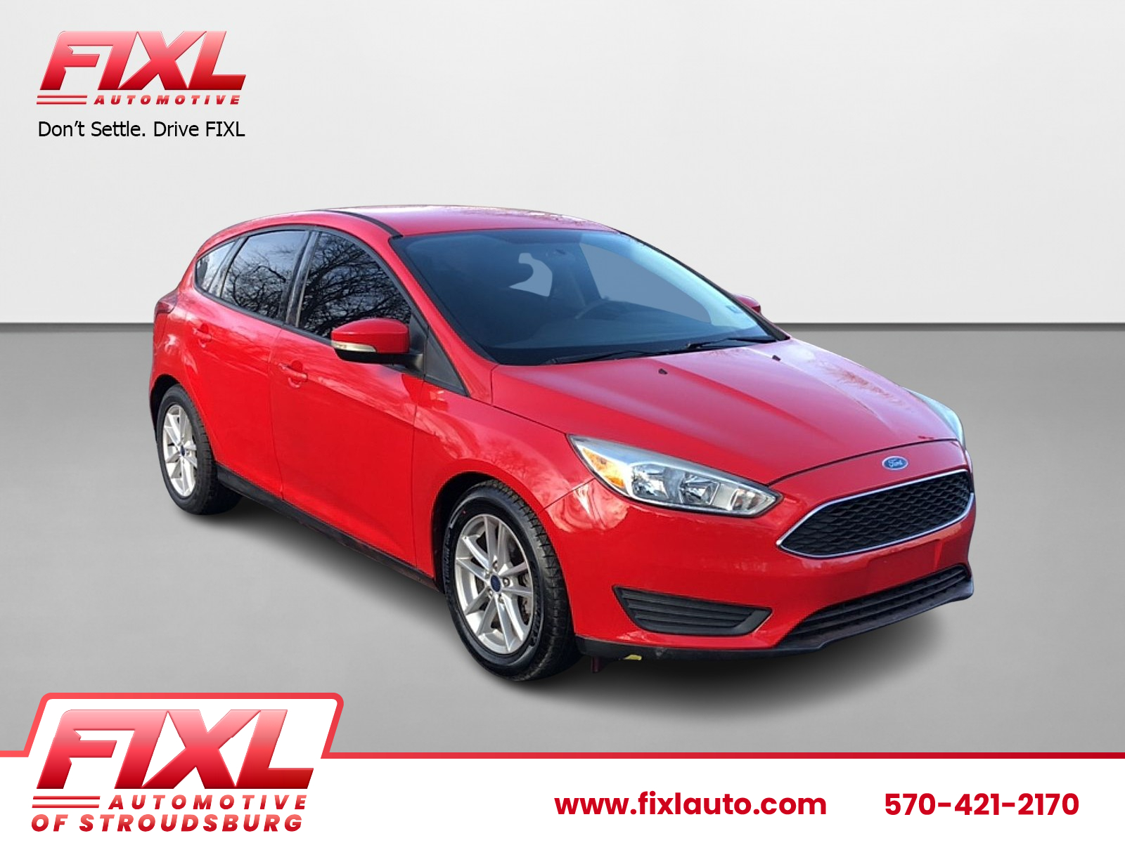 2015 Ford Focus SE's photo