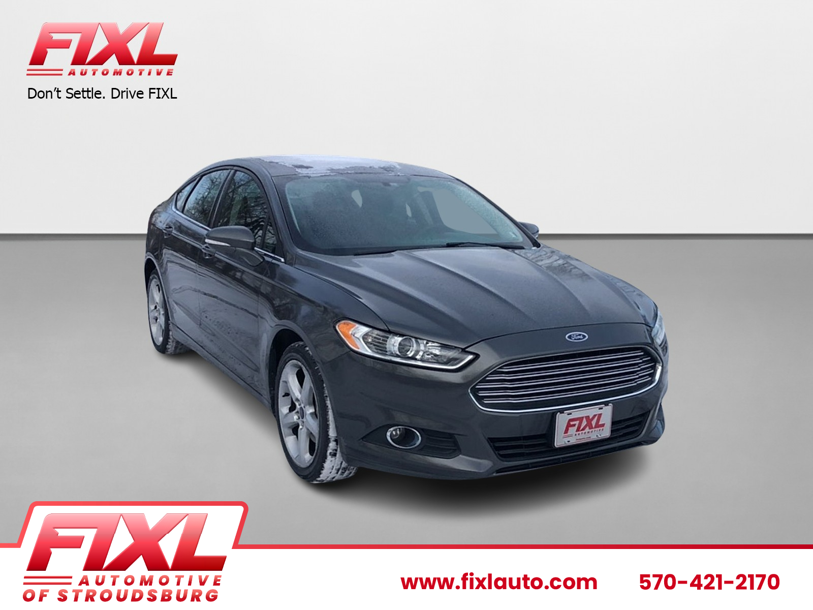 2016 Ford Fusion SE's photo