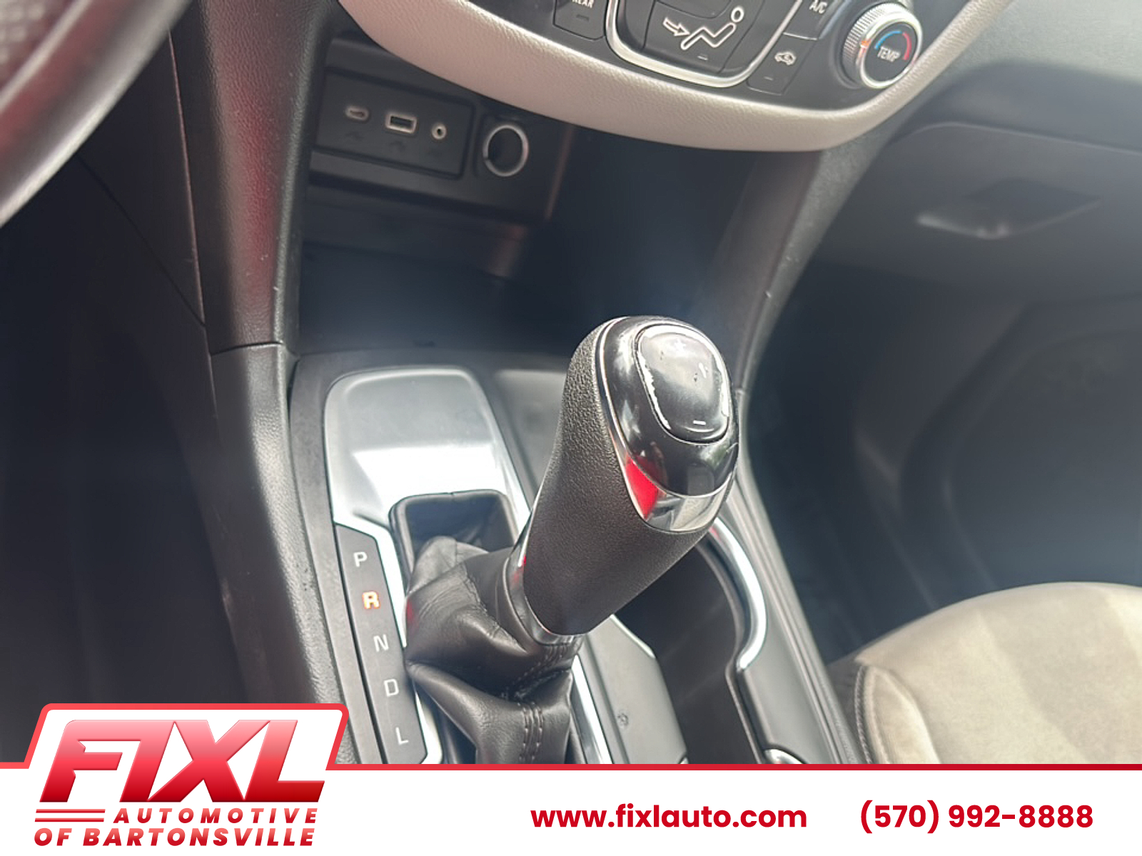 2021 Chevrolet Equinox LS - Photo 18