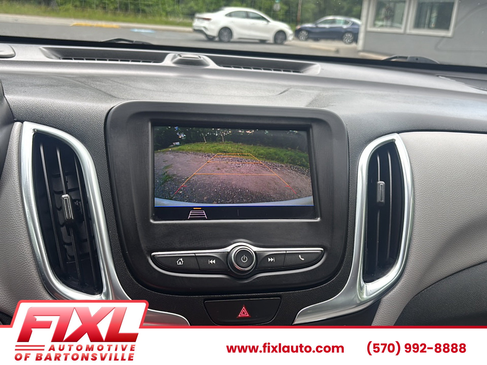 2021 Chevrolet Equinox LS - Photo 16