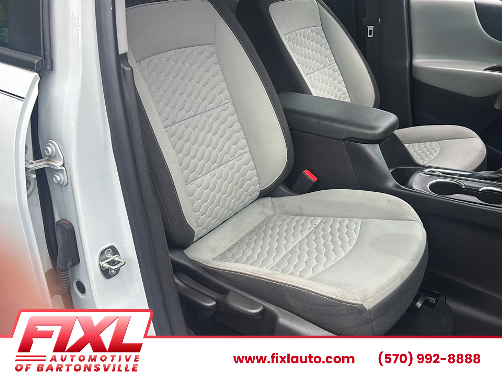 2021 Chevrolet Equinox LS - Photo 23