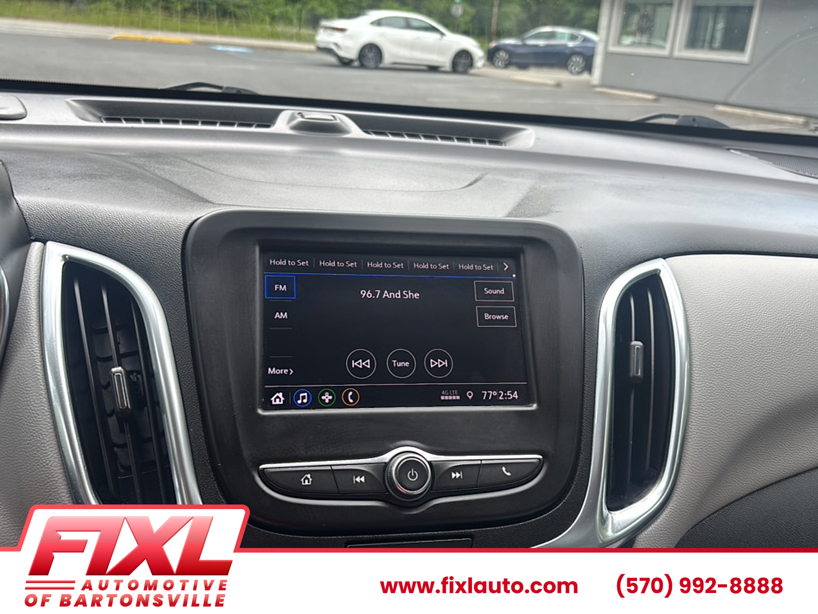 2021 Chevrolet Equinox LS - Photo 15