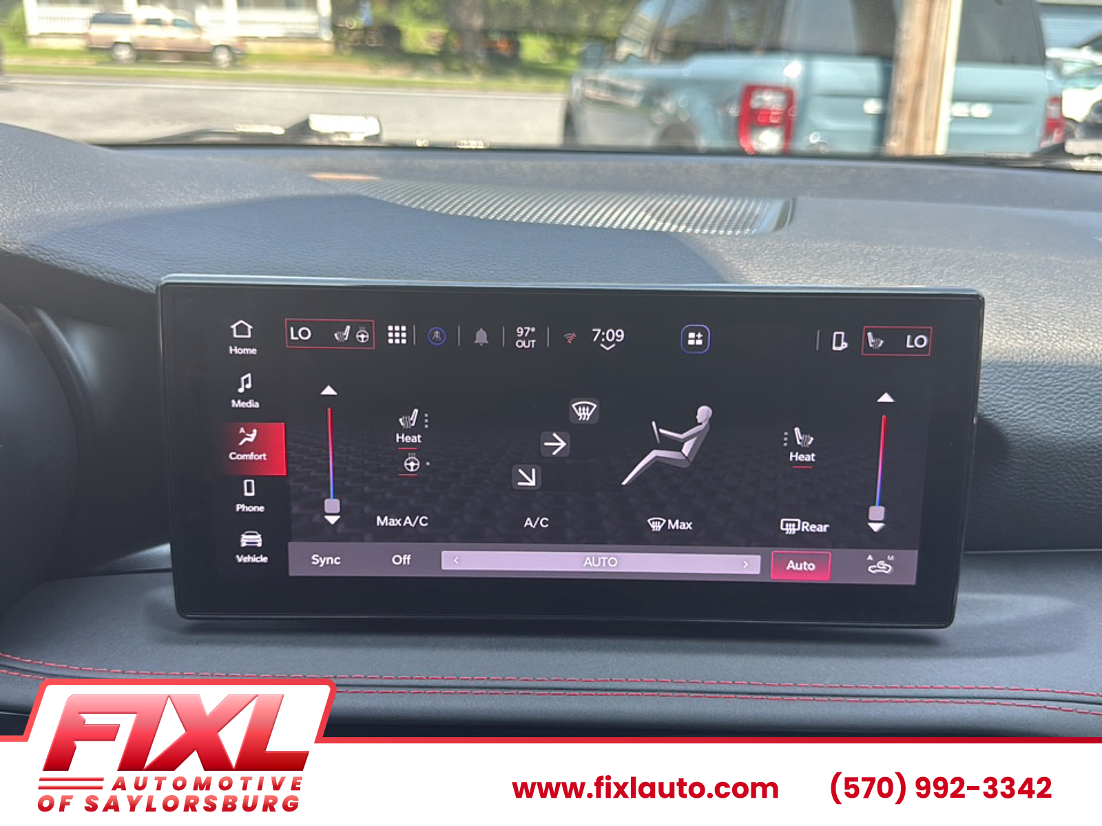 Used 2024 Dodge Hornet Sedan
