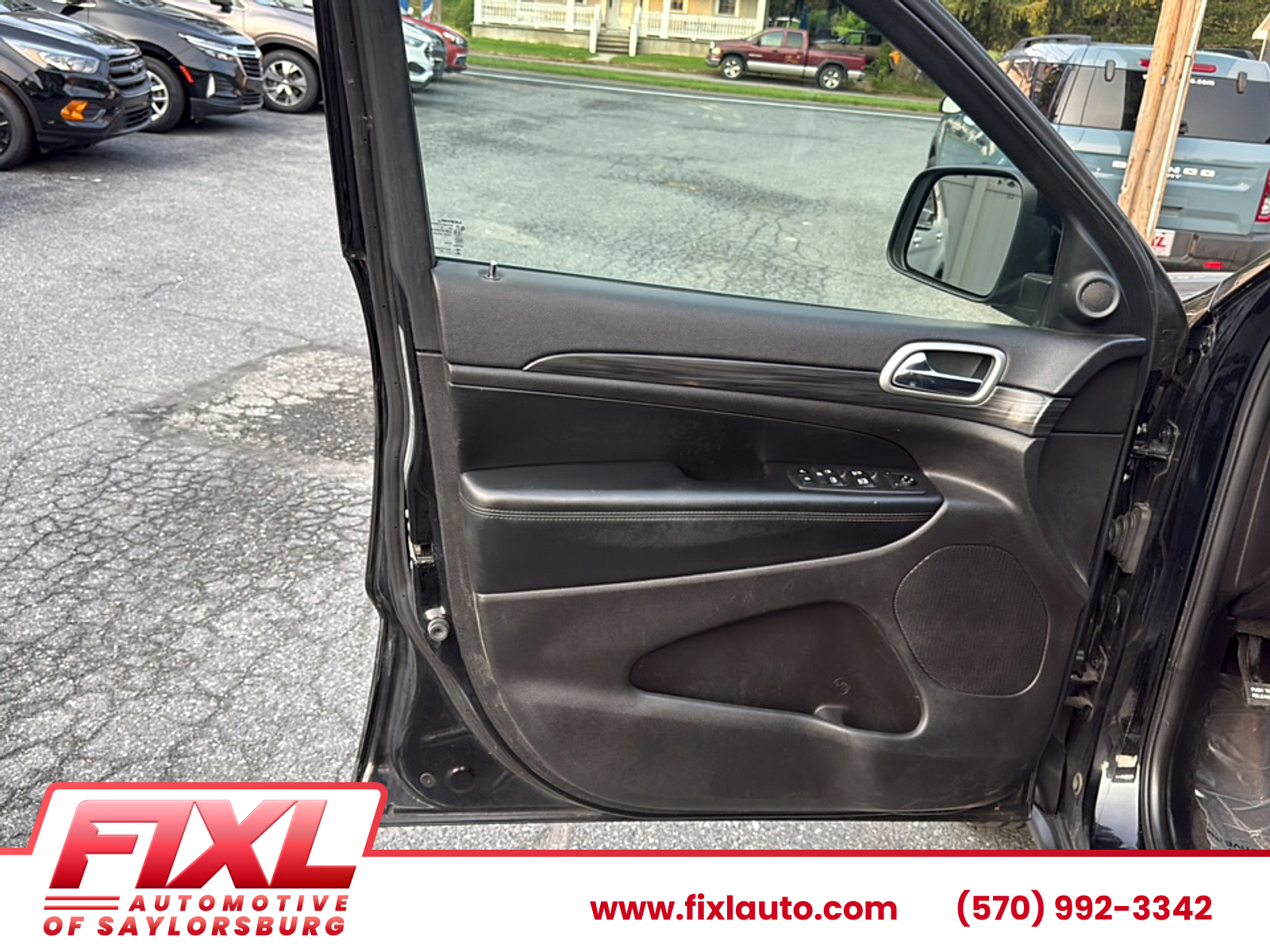 Used 2019 Jeep Grand Cherokee Sedan