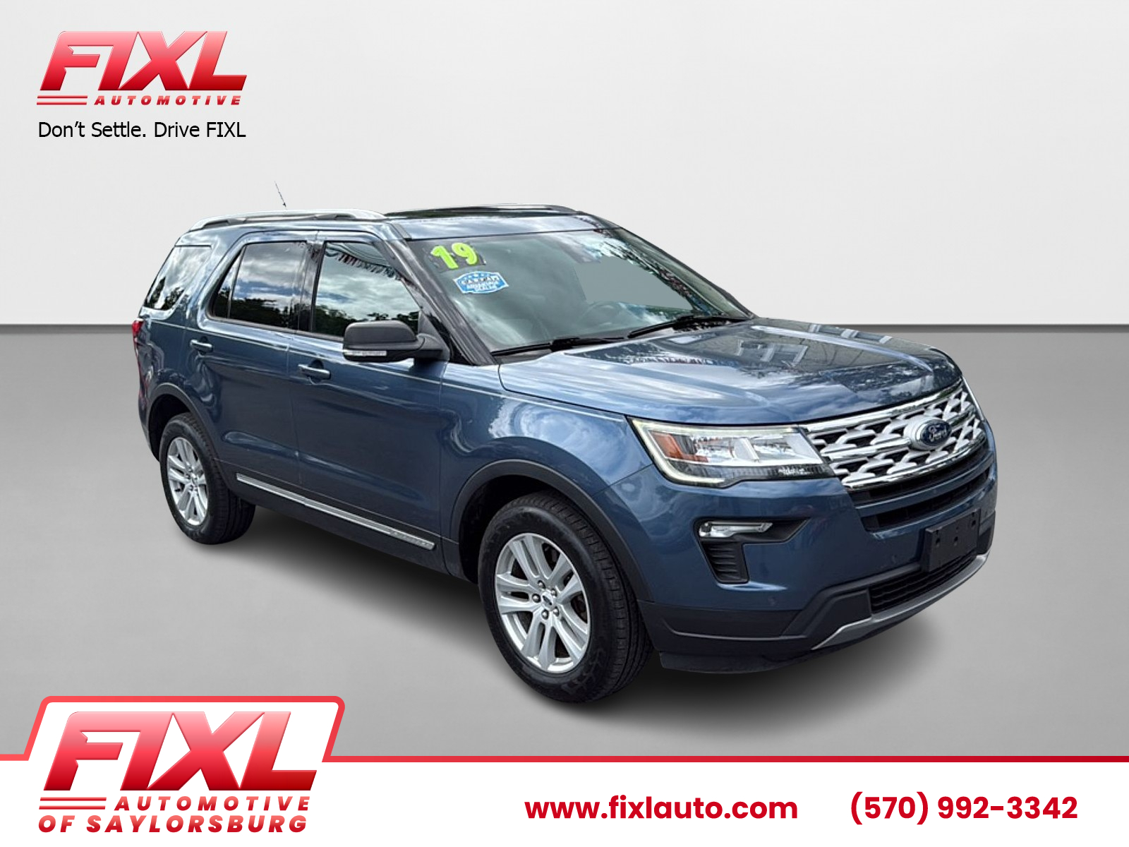 2019 Ford Explorer XLT 4WD photo