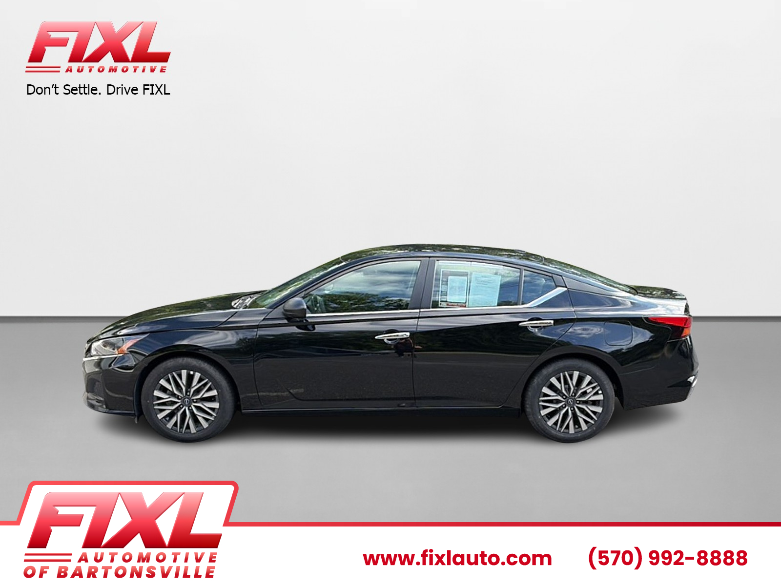 Used 2025 Nissan Altima Sedan