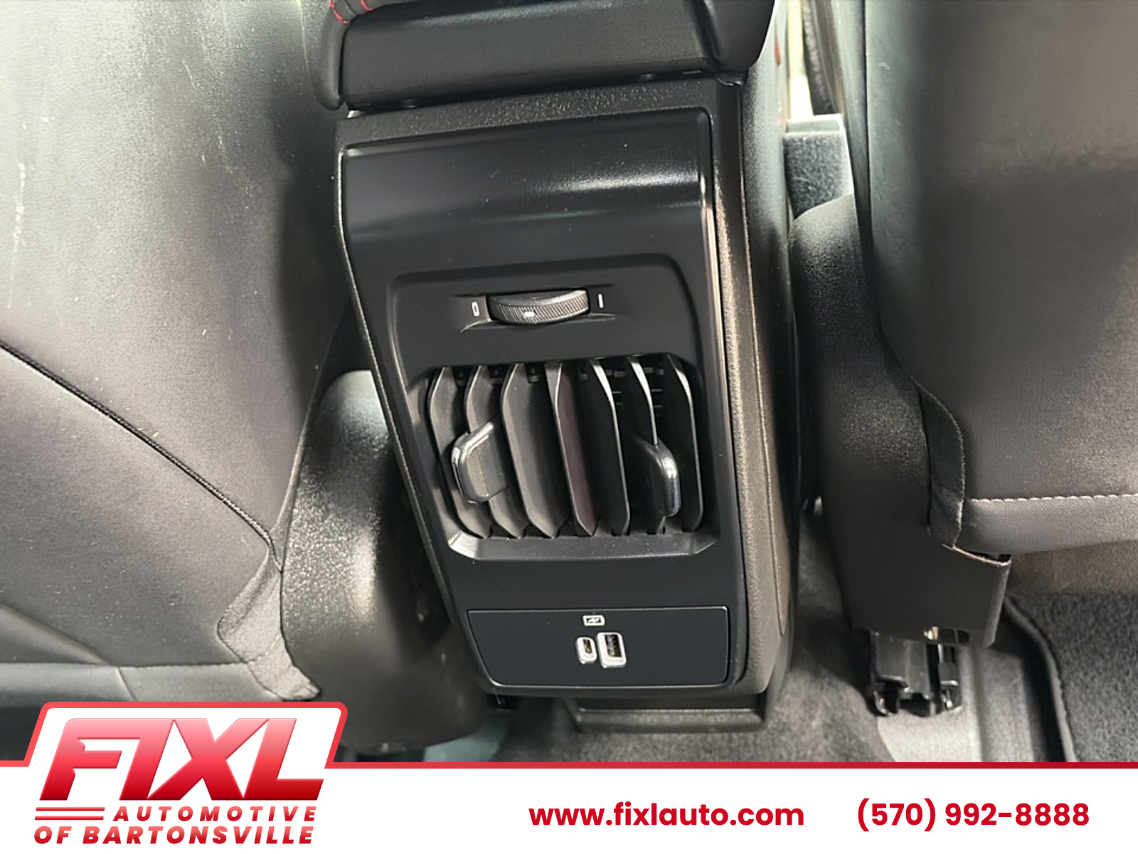 Used 2024 Dodge Hornet Sedan