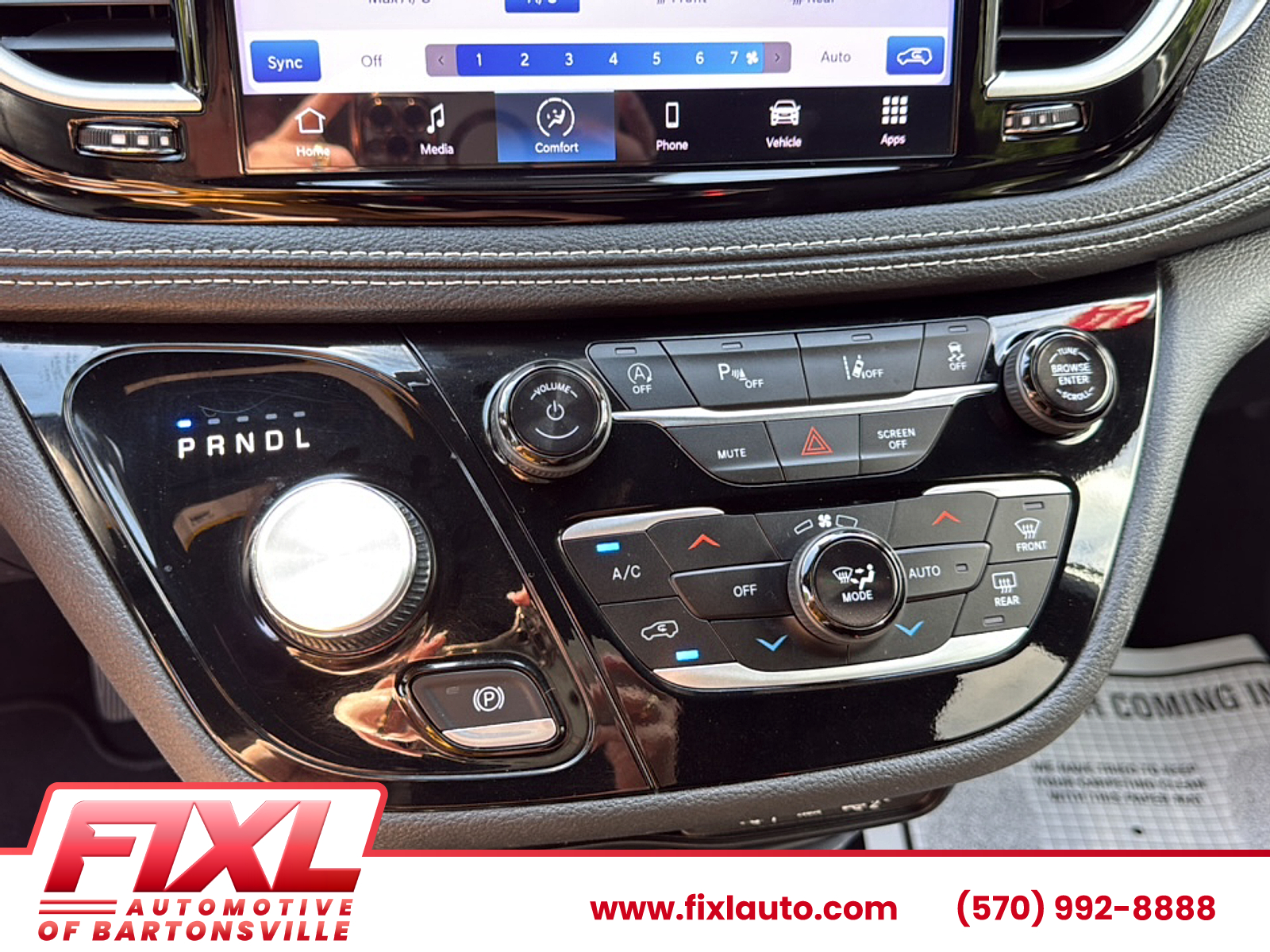Used 2024 Chrysler Pacifica Sedan