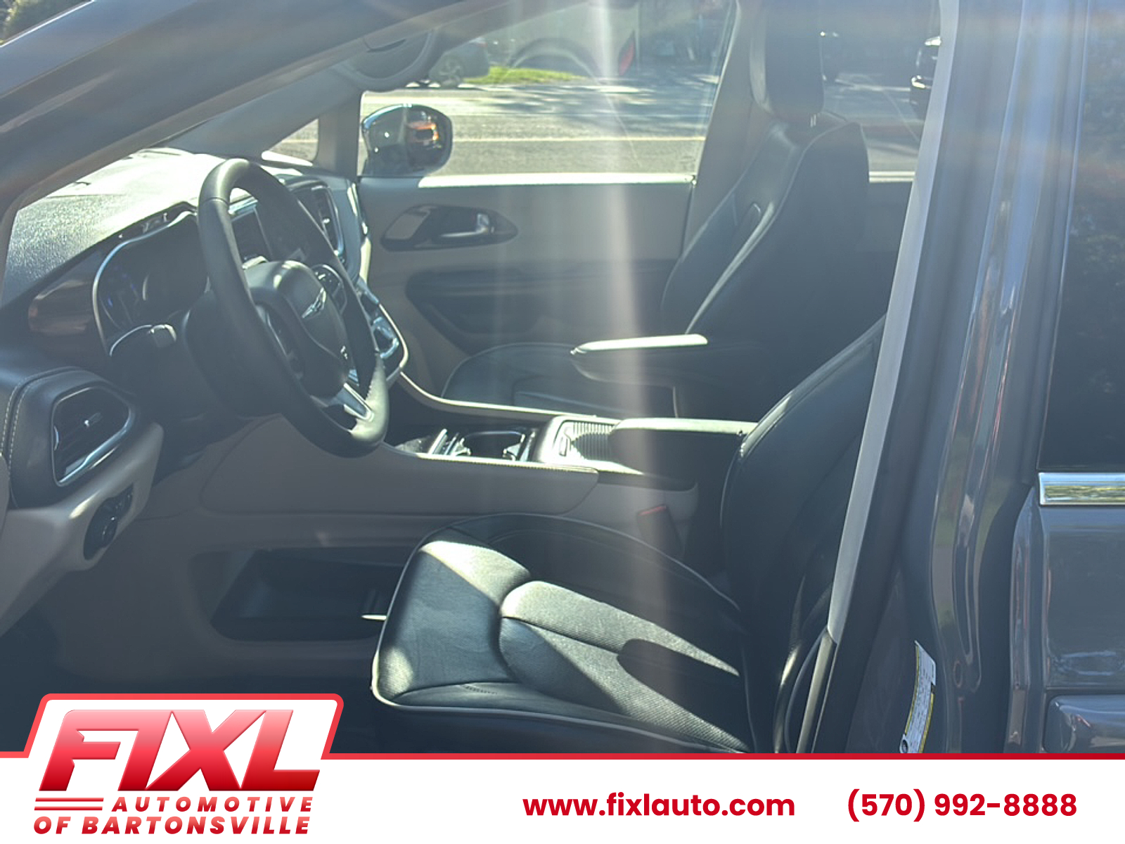 Used 2022 Chrysler Pacifica Sedan