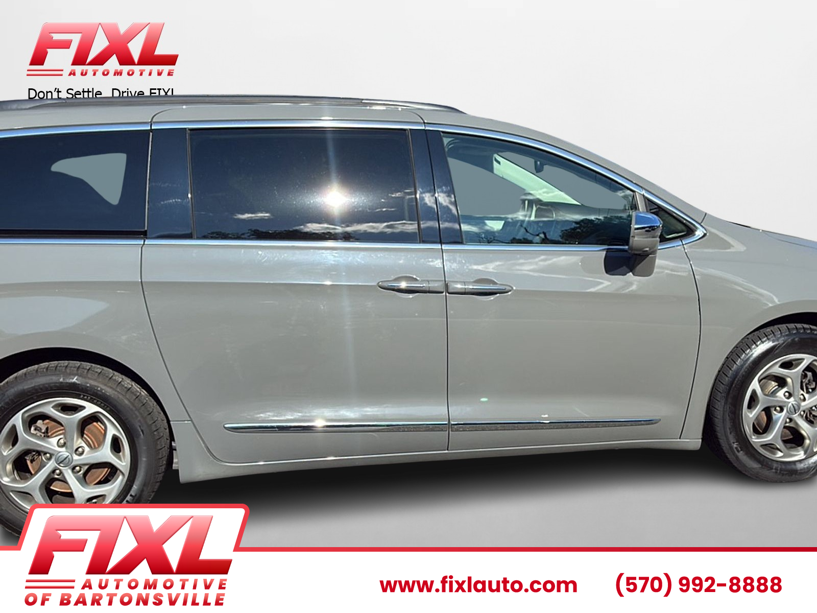 Used 2022 Chrysler Pacifica Sedan