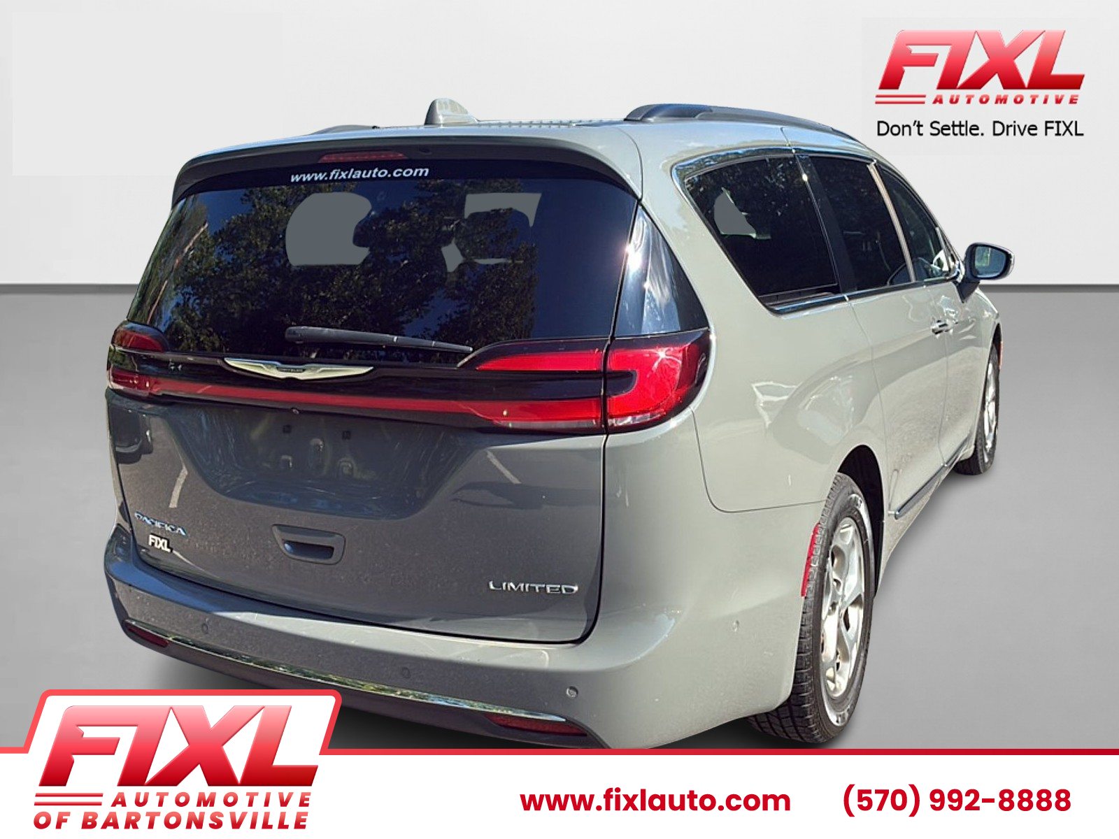 Used 2022 Chrysler Pacifica Sedan