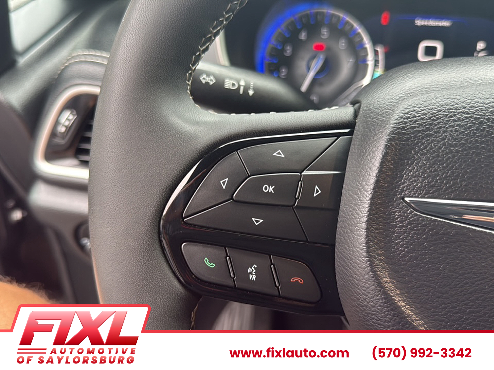 Used 2023 Chrysler Pacifica Sedan