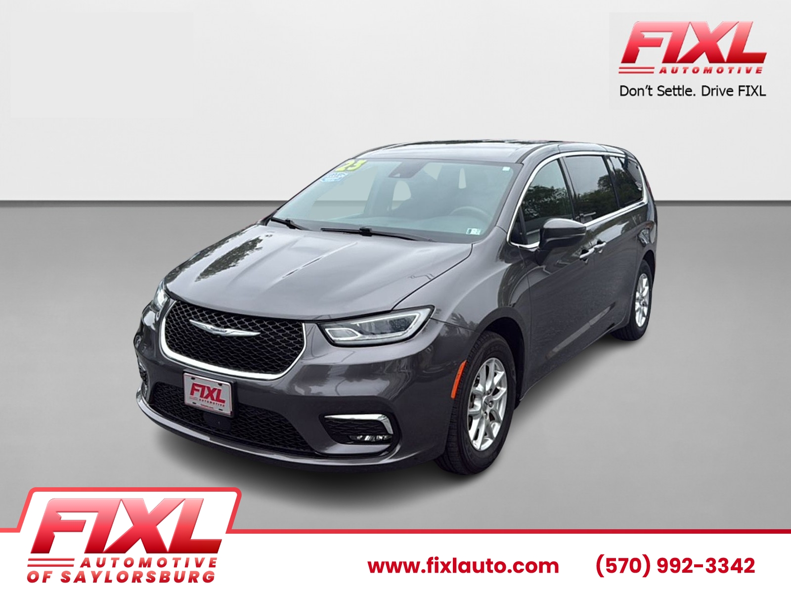 Used 2023 Chrysler Pacifica Sedan