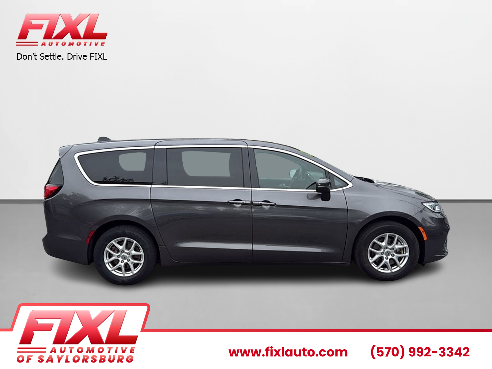 Used 2023 Chrysler Pacifica Sedan