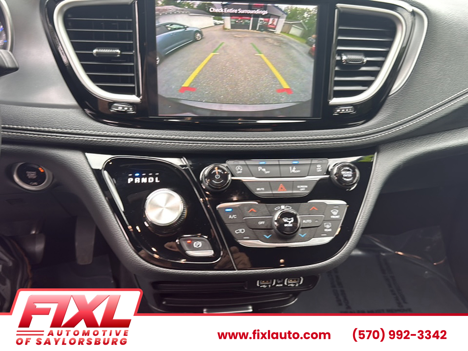 Used 2023 Chrysler Pacifica Sedan