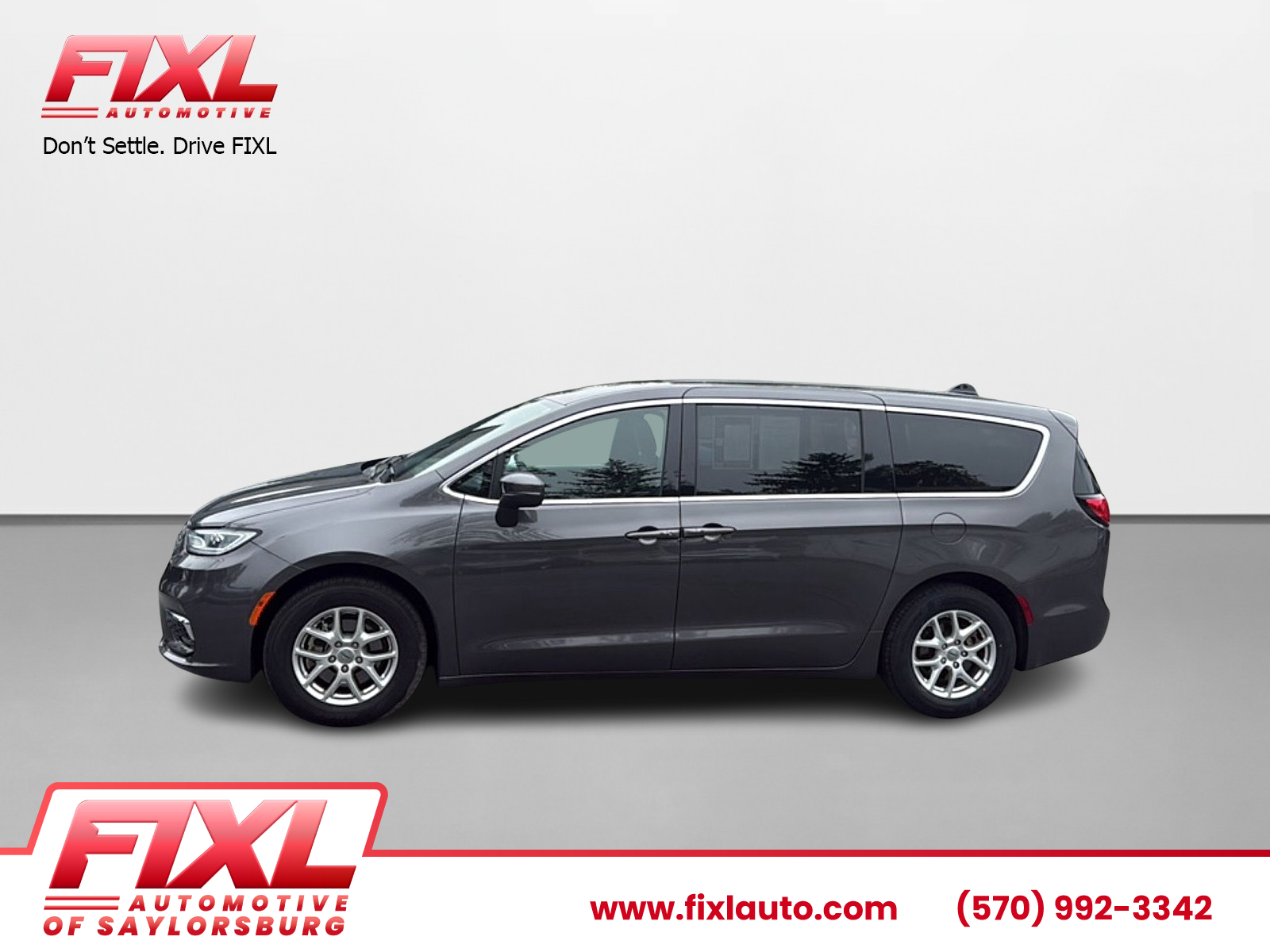 Used 2023 Chrysler Pacifica Sedan