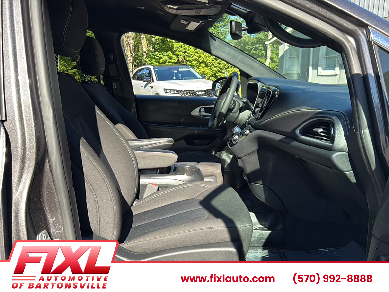 Used 2022 Chrysler Pacifica Van