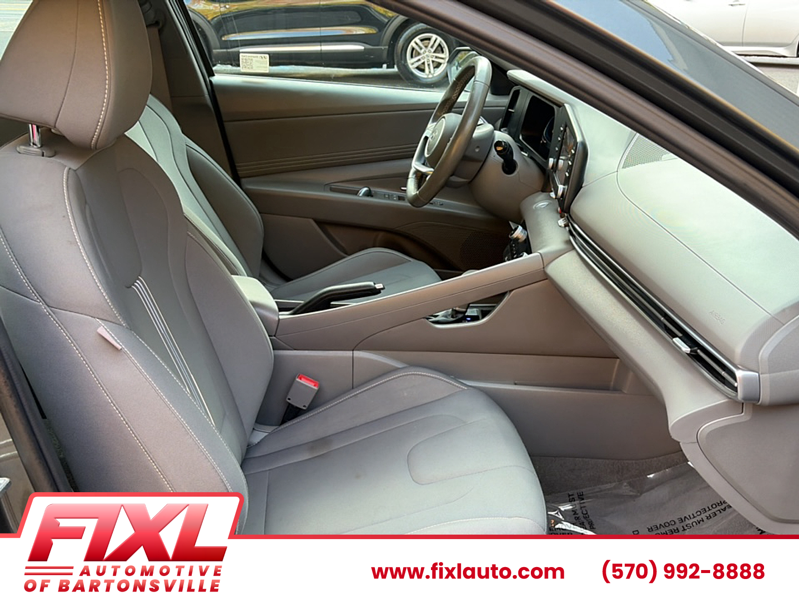Used 2025 Hyundai Elantra Sedan