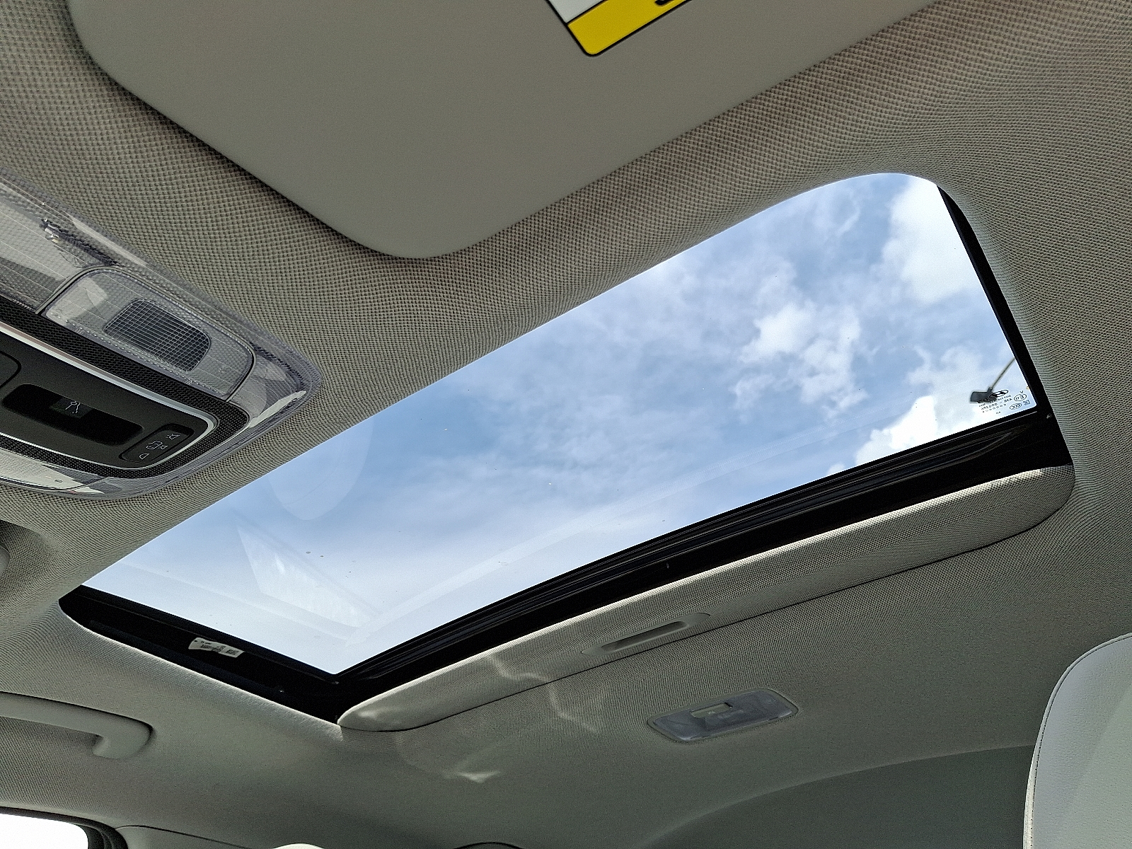 new 2025 Hyundai Elantra Hybrid car, priced at $30,934