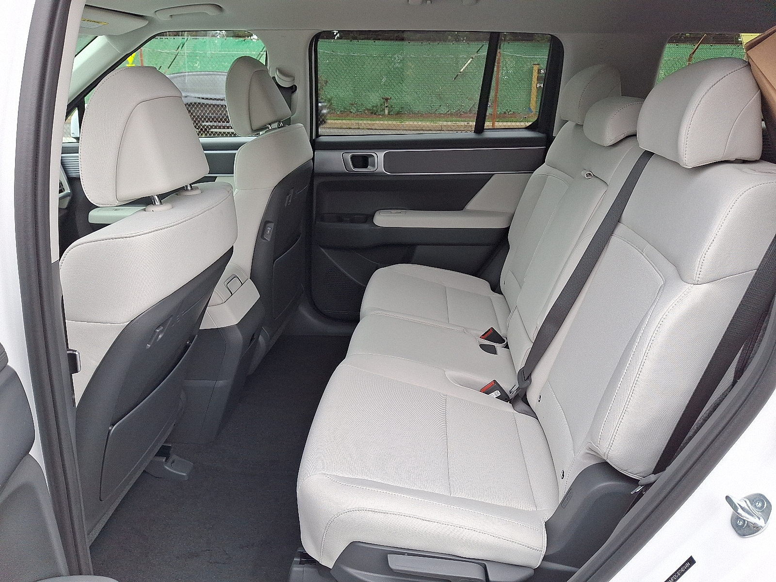 new 2026 Hyundai Santa Fe Hybrid car, priced at $40,605