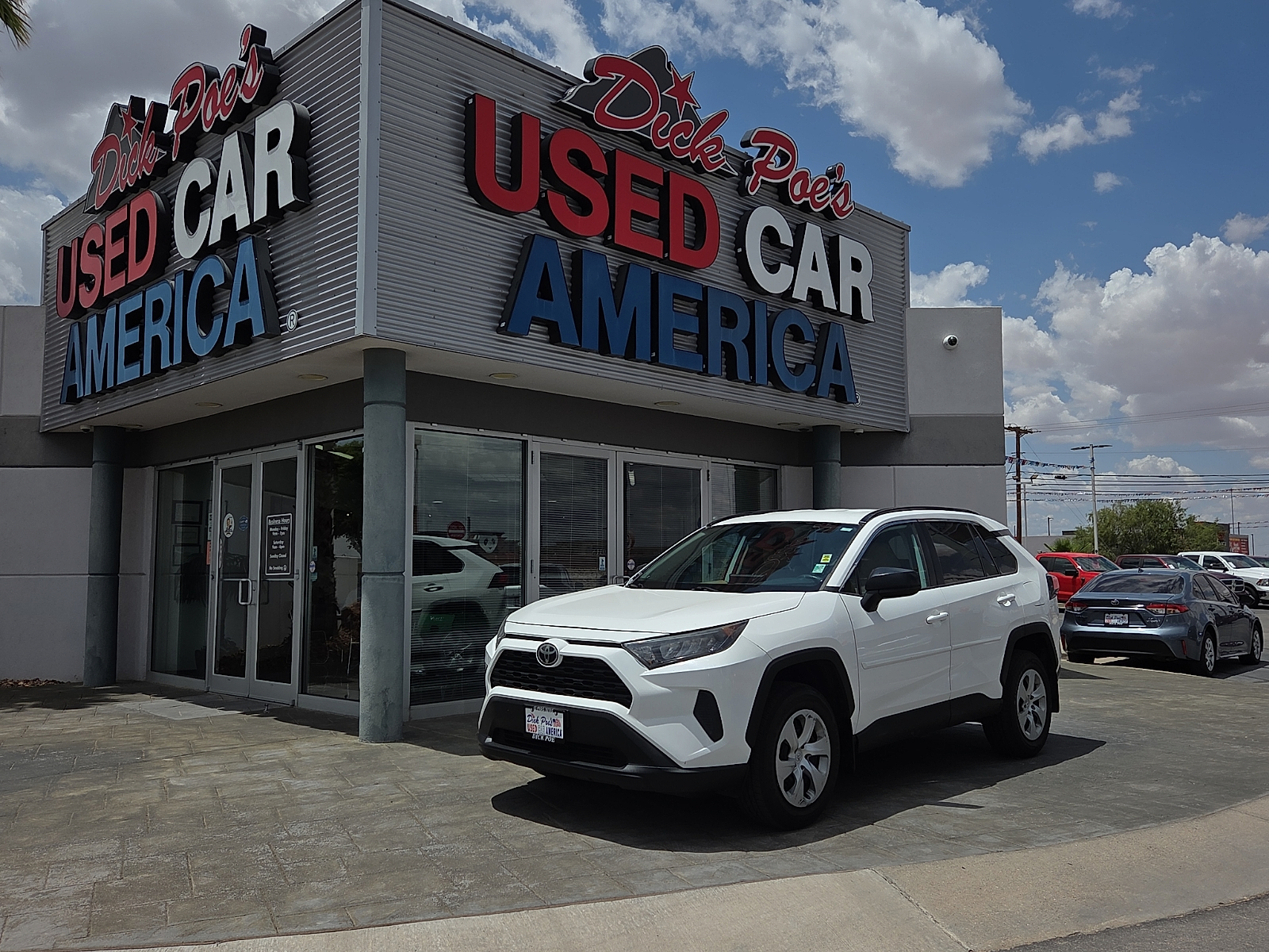 White 2020 Toyota RAV4 SUV / Crossover Front-Wheel Drive Automatic