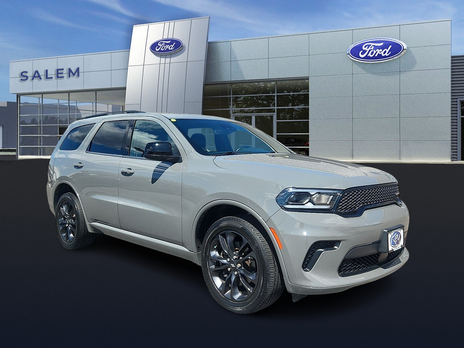 Gray Clearcoat 2023 Dodge Durango SXT Plus AWD SUV / Crossover All-Wheel Drive Automatic