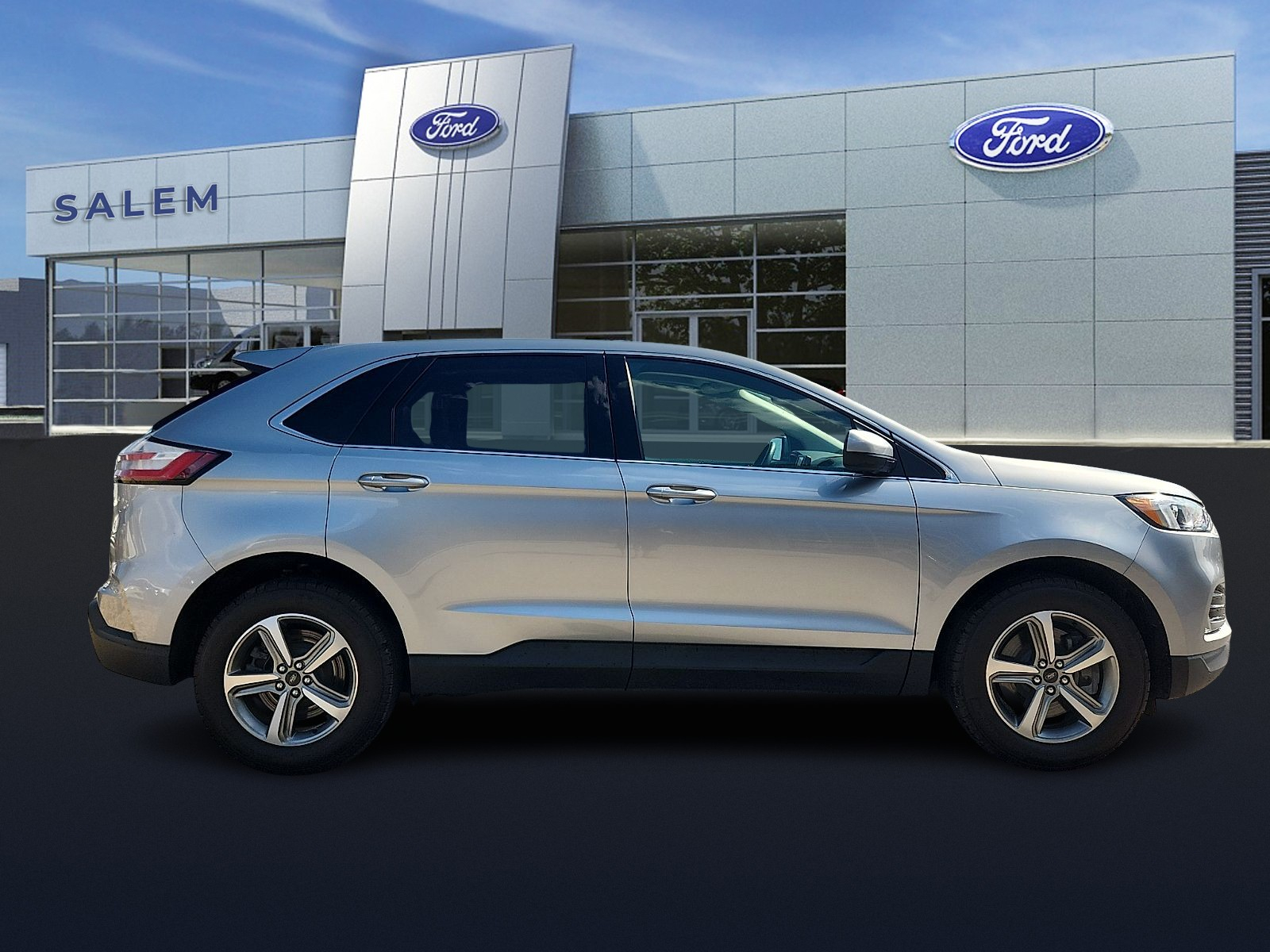 View vehicle photo 3