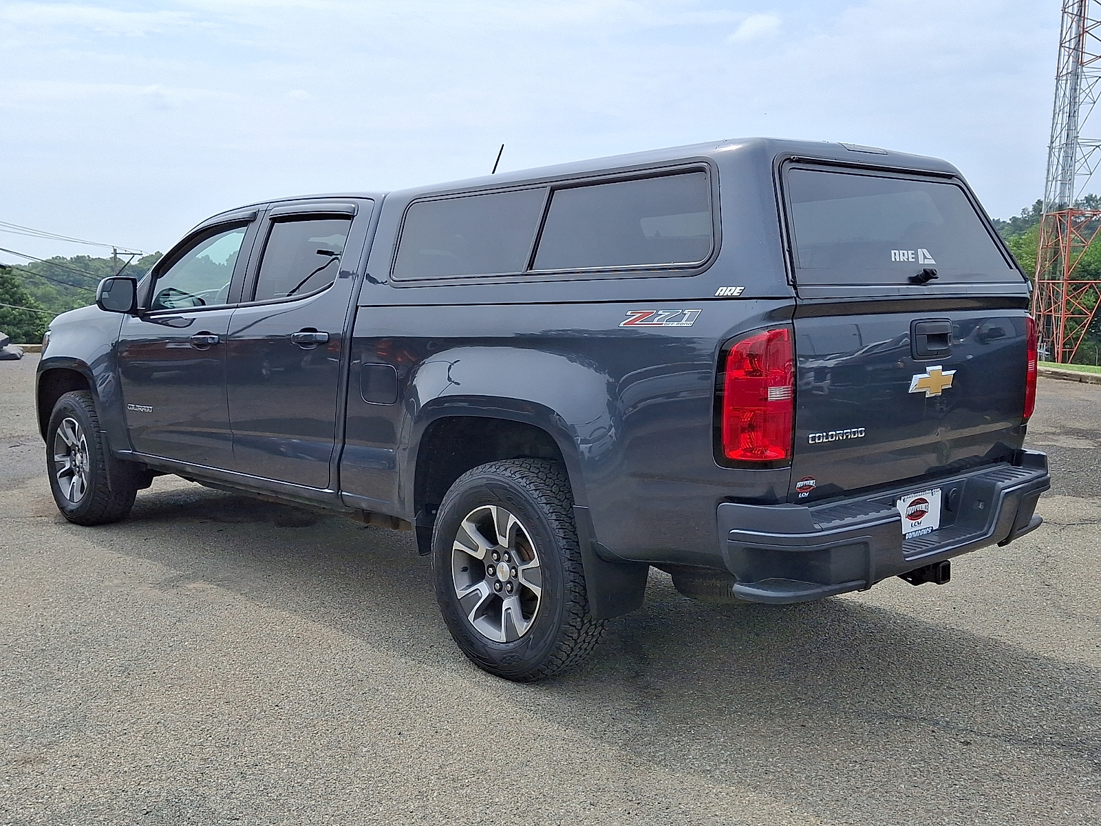 View vehicle photo 5