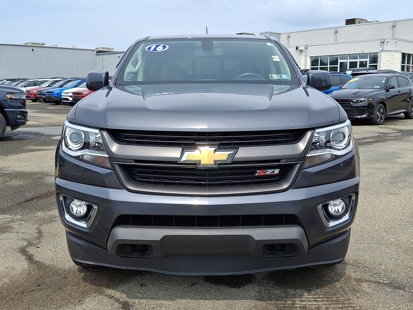View vehicle photo 2