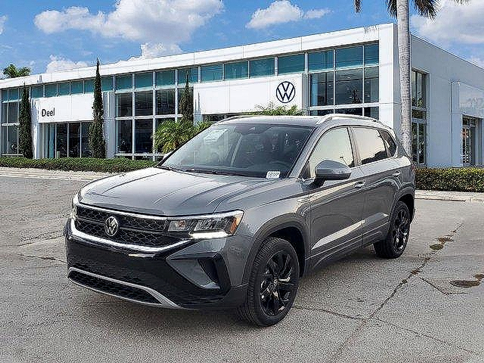 2024 Volkswagen Taos SE FWD