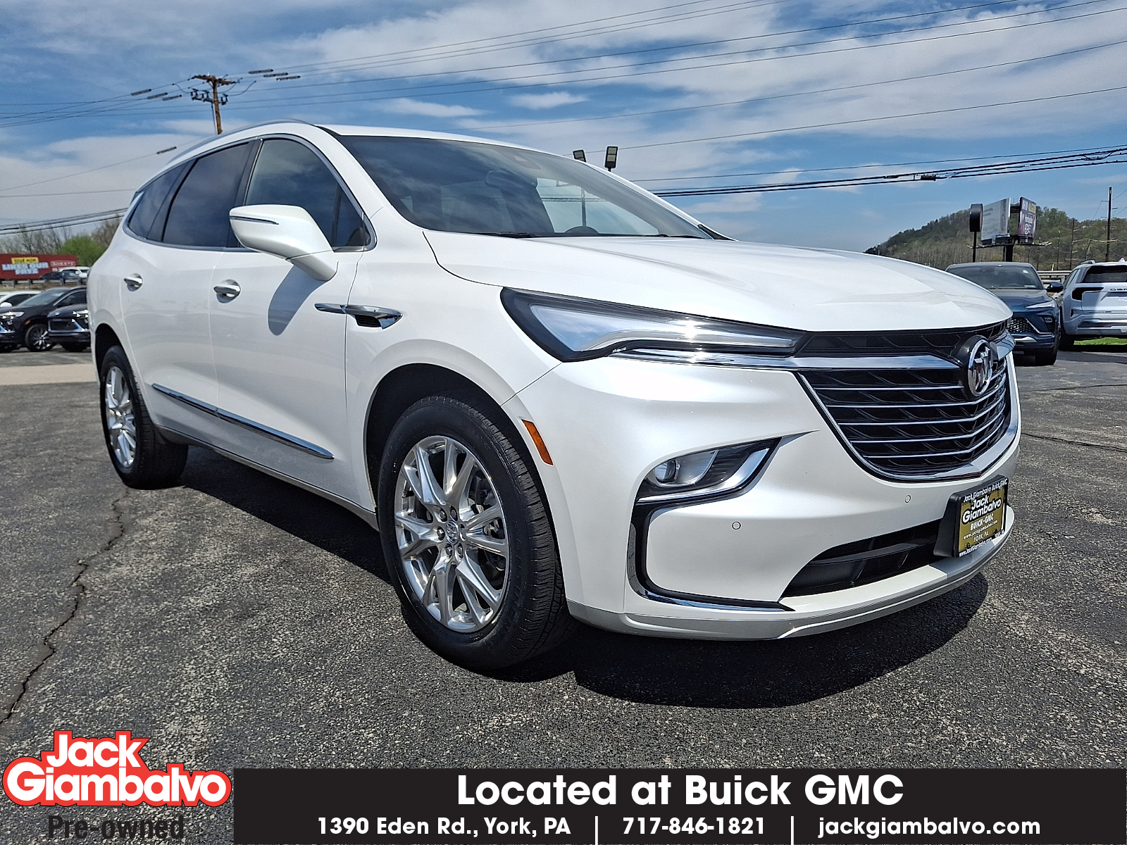2023 Buick Enclave Essence AWD's photo