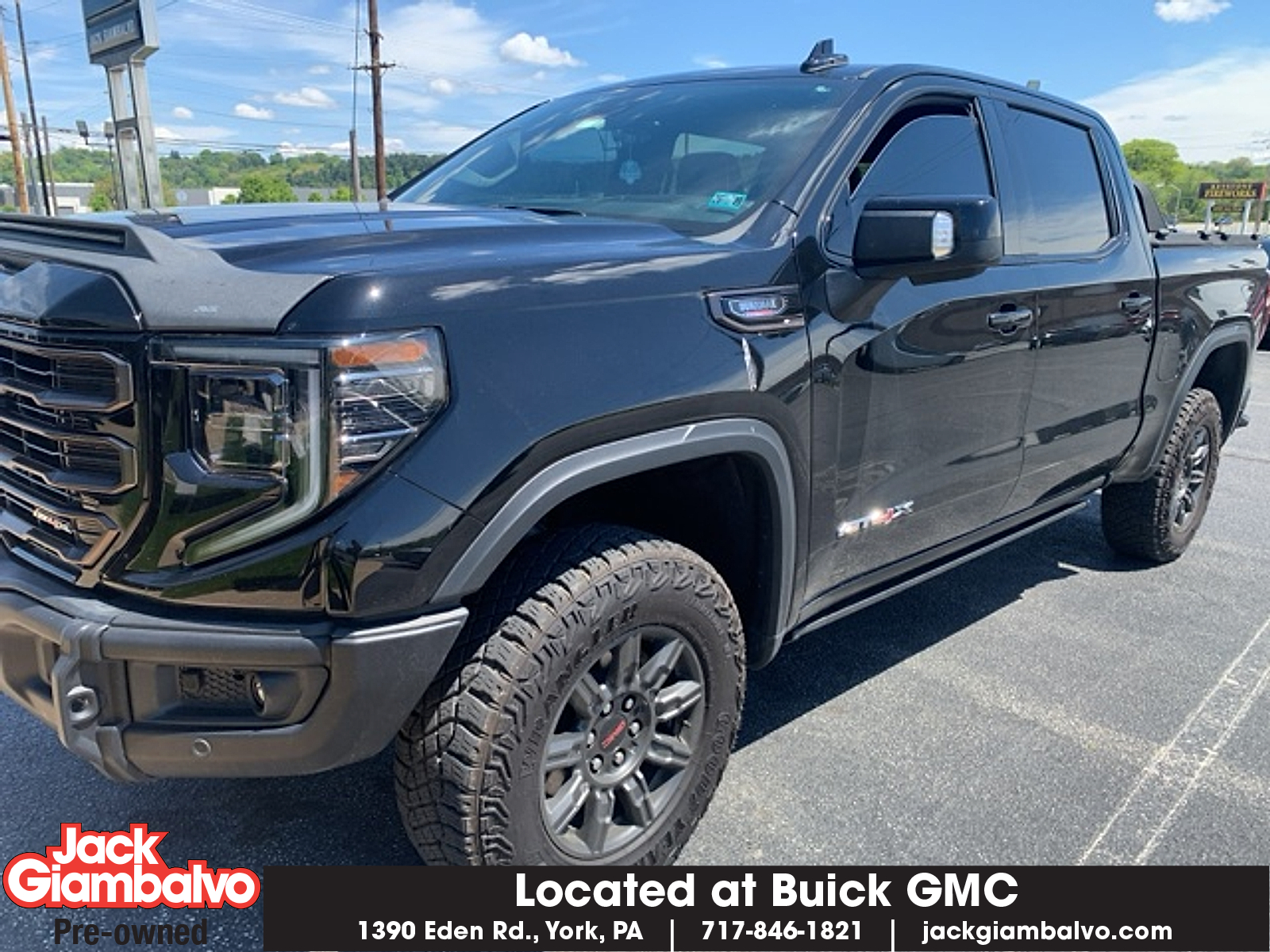 2024 GMC Sierra 4WD Crew Cab Short Box AT4X's photo