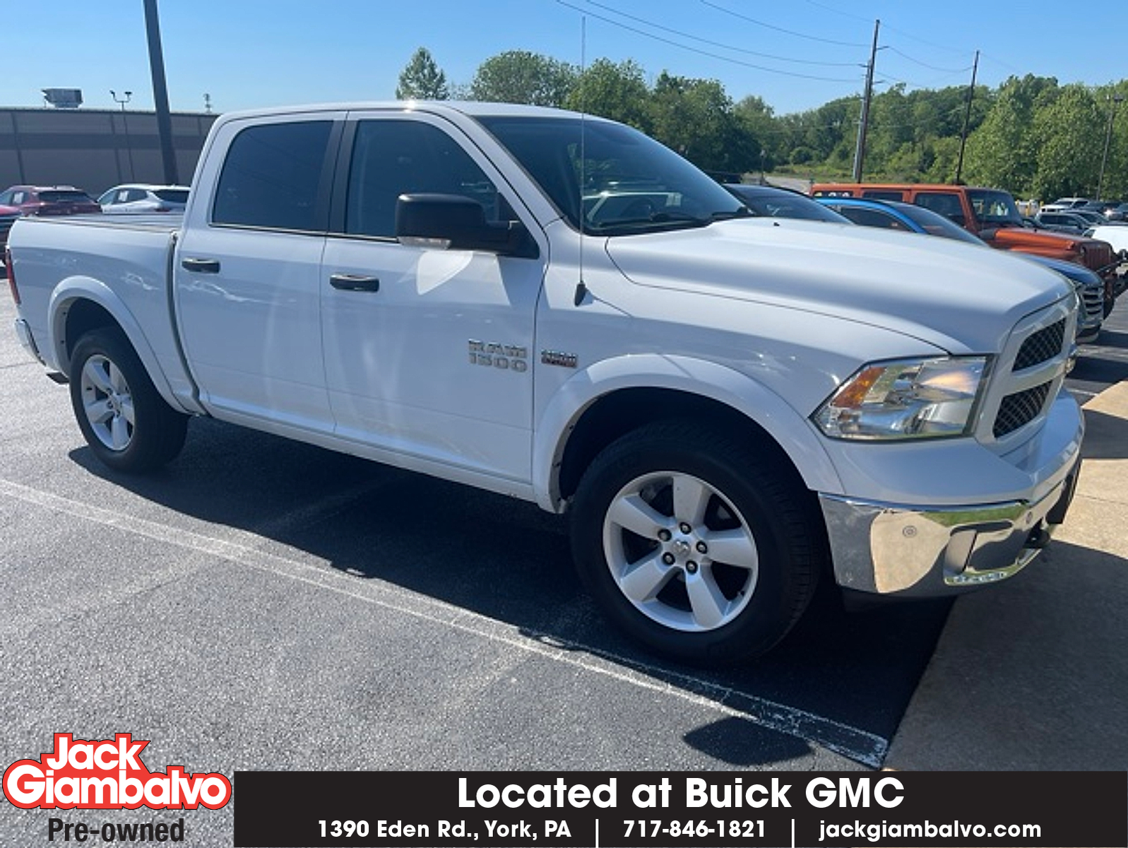 2016 RAM 1500 Outdoorsman 4x4 Crew Cab 5'7's photo