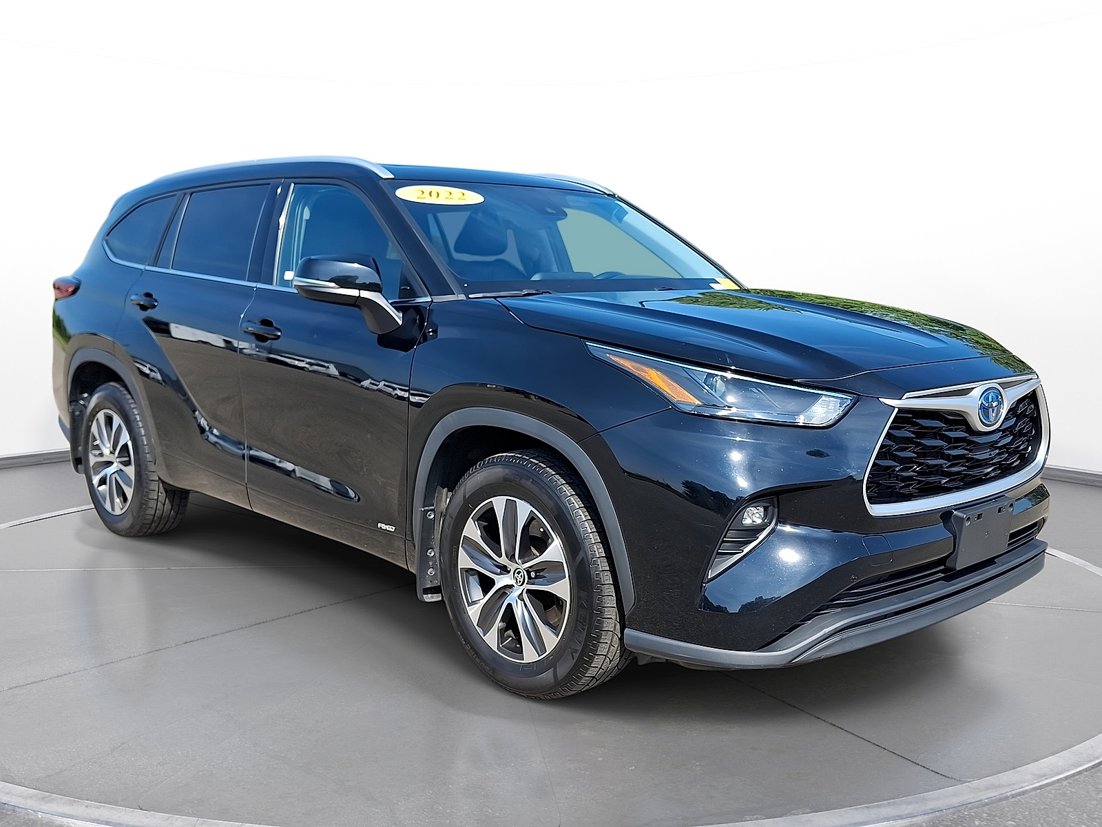 2022 Toyota Highlander Hybrid XLE AWD