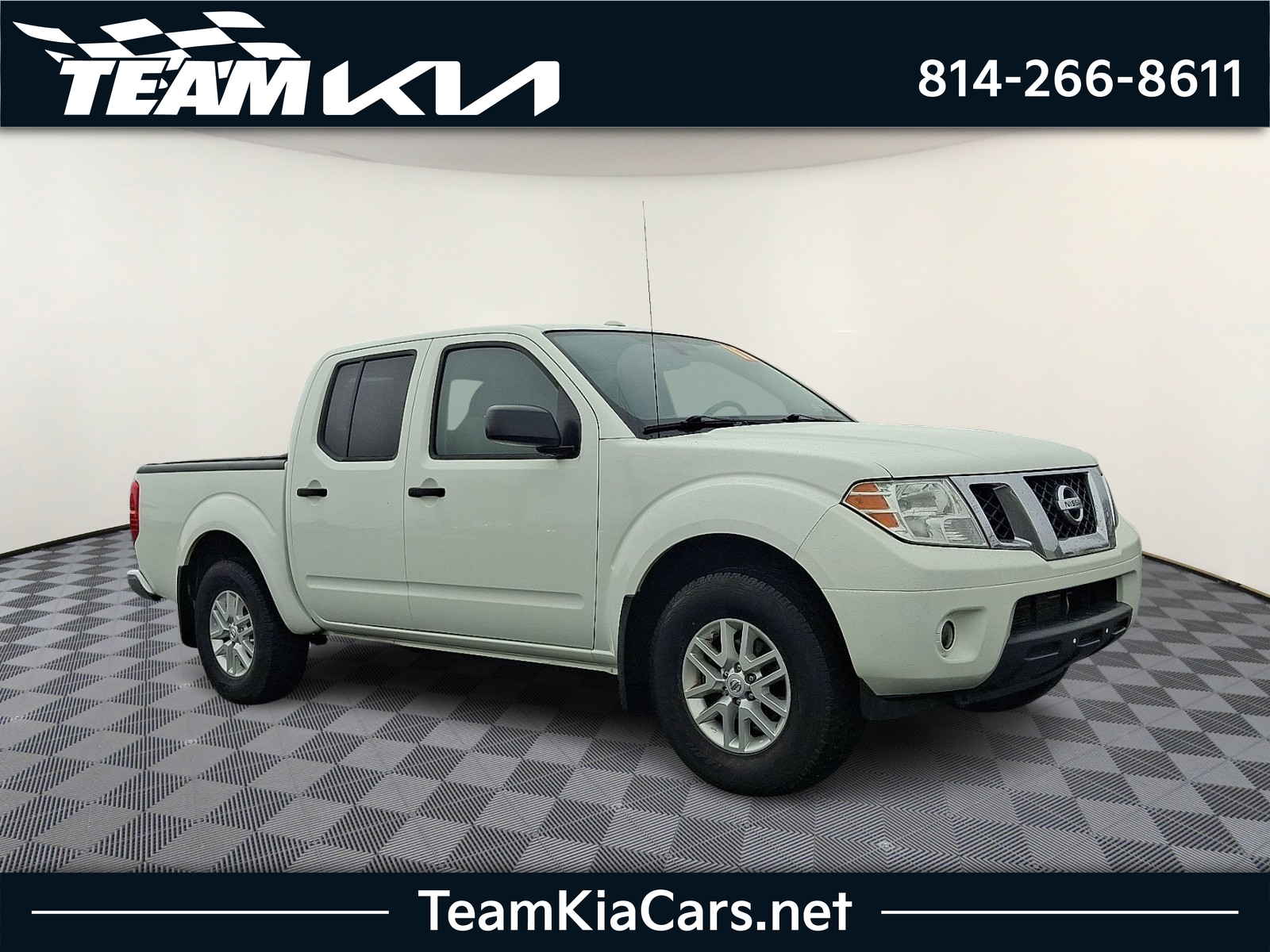 2017 Nissan Frontier SV V6 Crew Cab 4WD