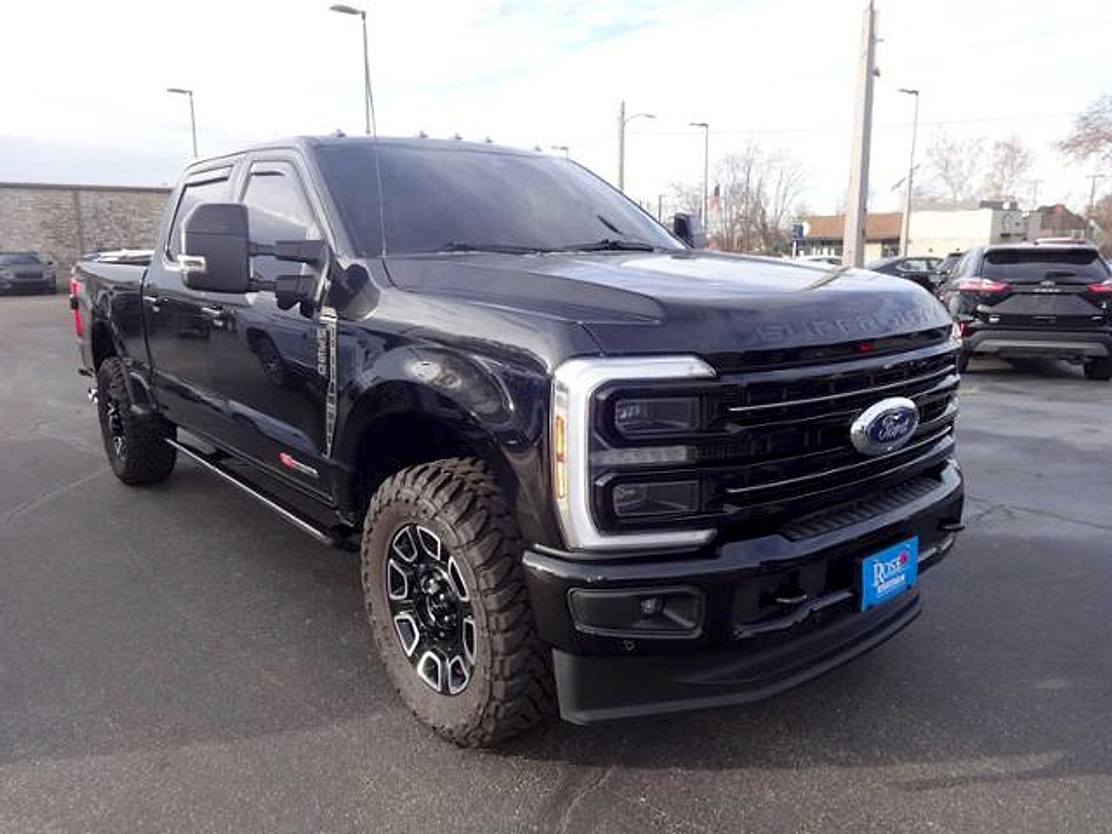 Ford F-350 Super Duty Platinum Crew Cab 4WD