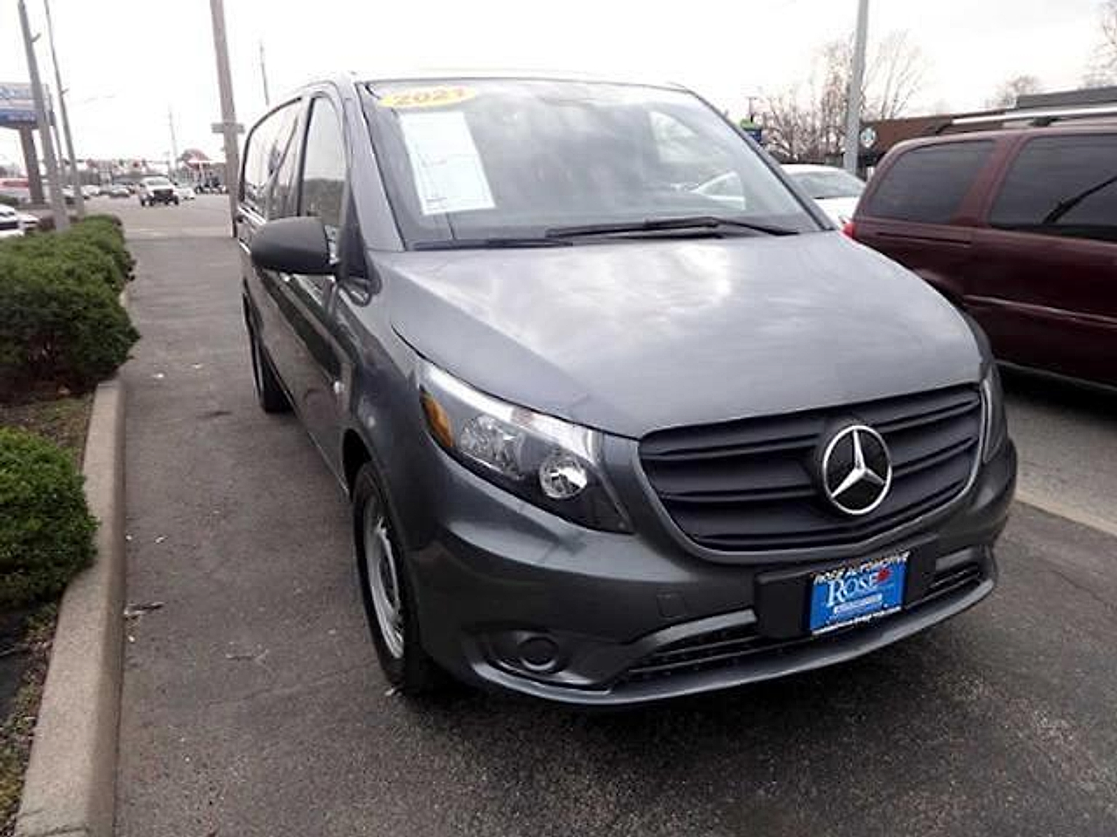 2021 Mercedes-Benz Metris Passenger RWD Van Rear-Wheel Drive 9-Speed Automatic