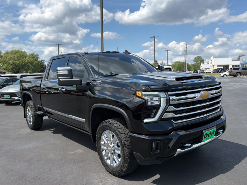 Black 2024 Chevrolet Silverado 2500HD High Country Crew Cab 4WD Pickup Truck Four-Wheel Drive Automatic