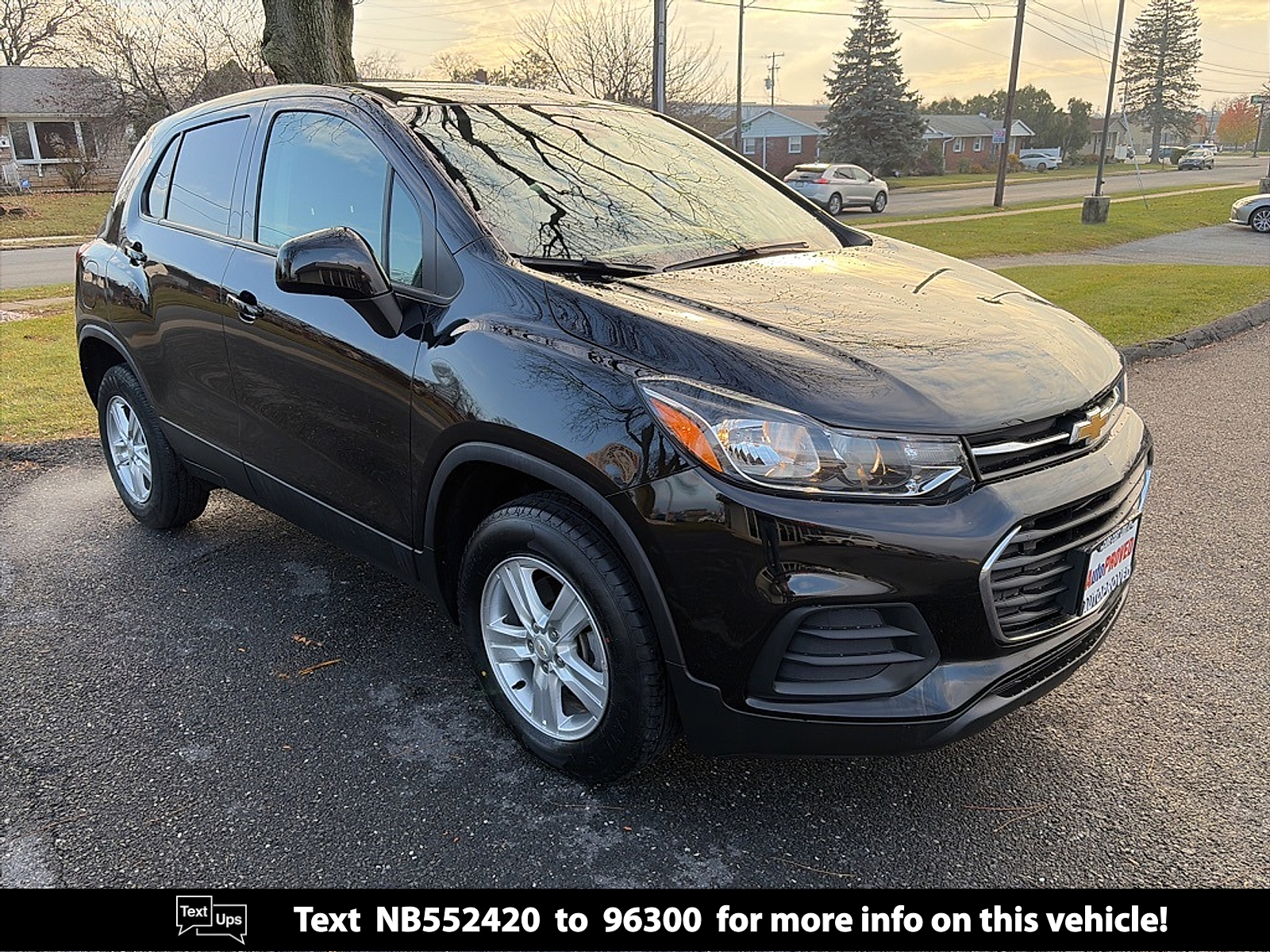 2022 Chevrolet Trax LS's photo