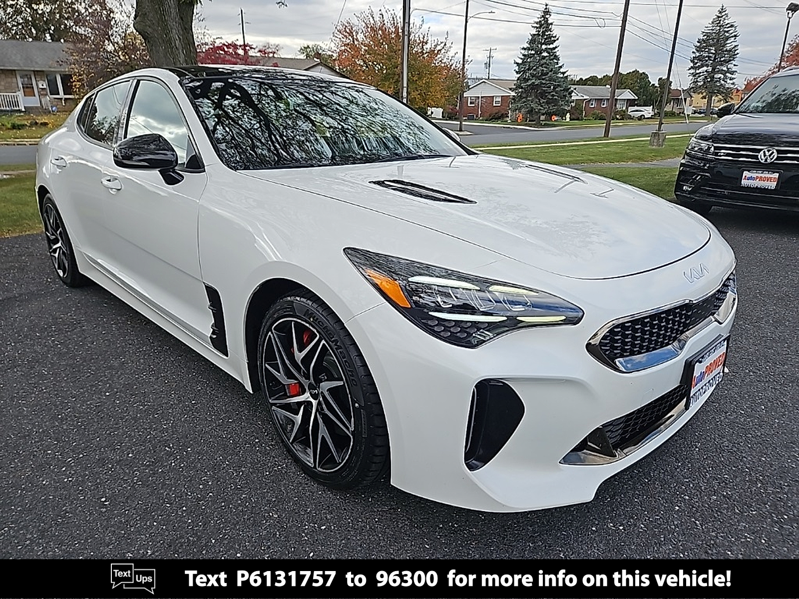2023 Kia Stinger GT-Line's photo