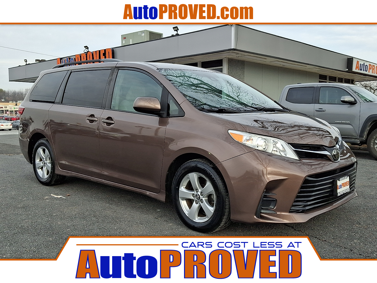 2018 Toyota Sienna LE