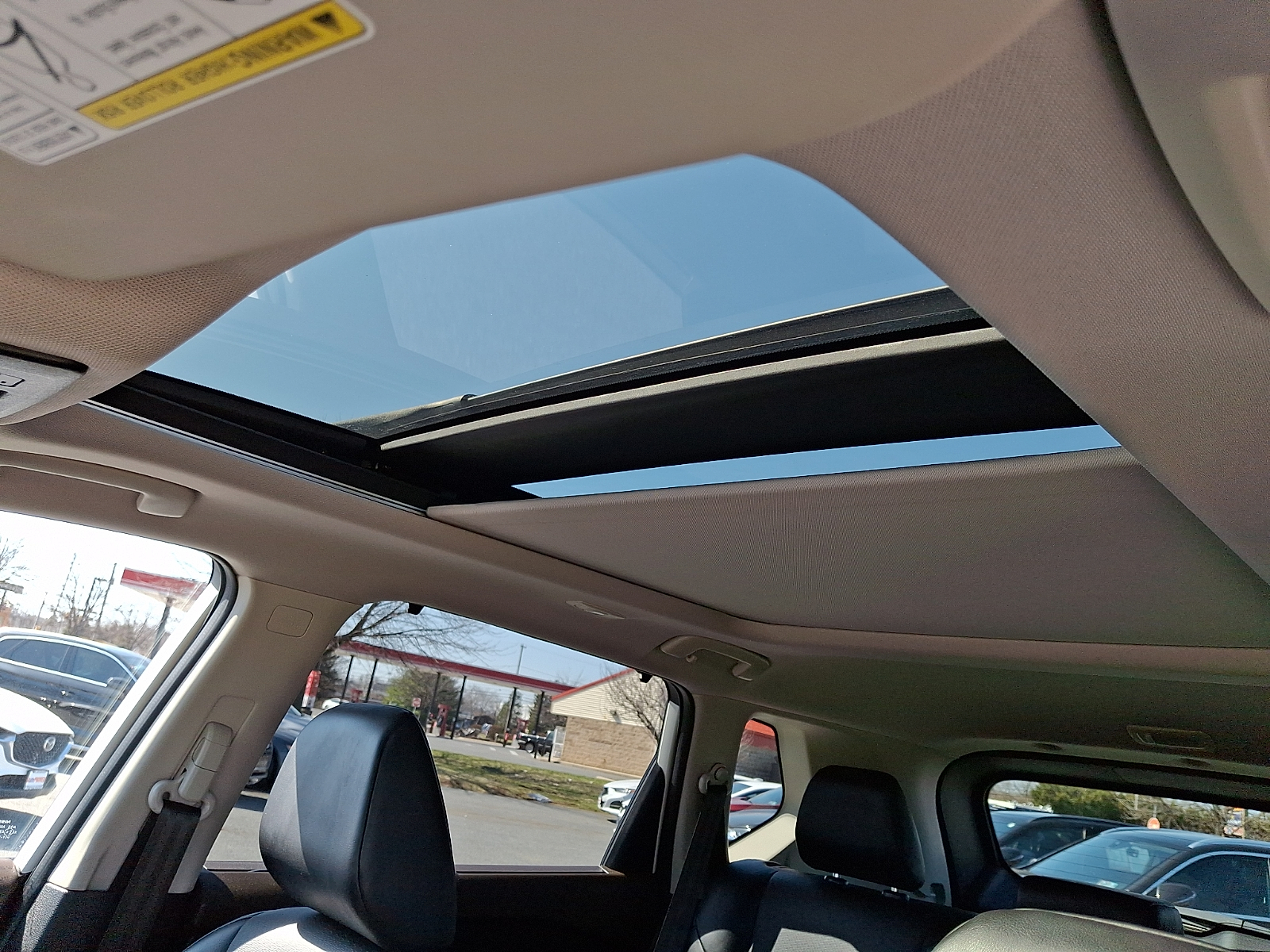 2021 Nissan Rogue SV - Photo 12