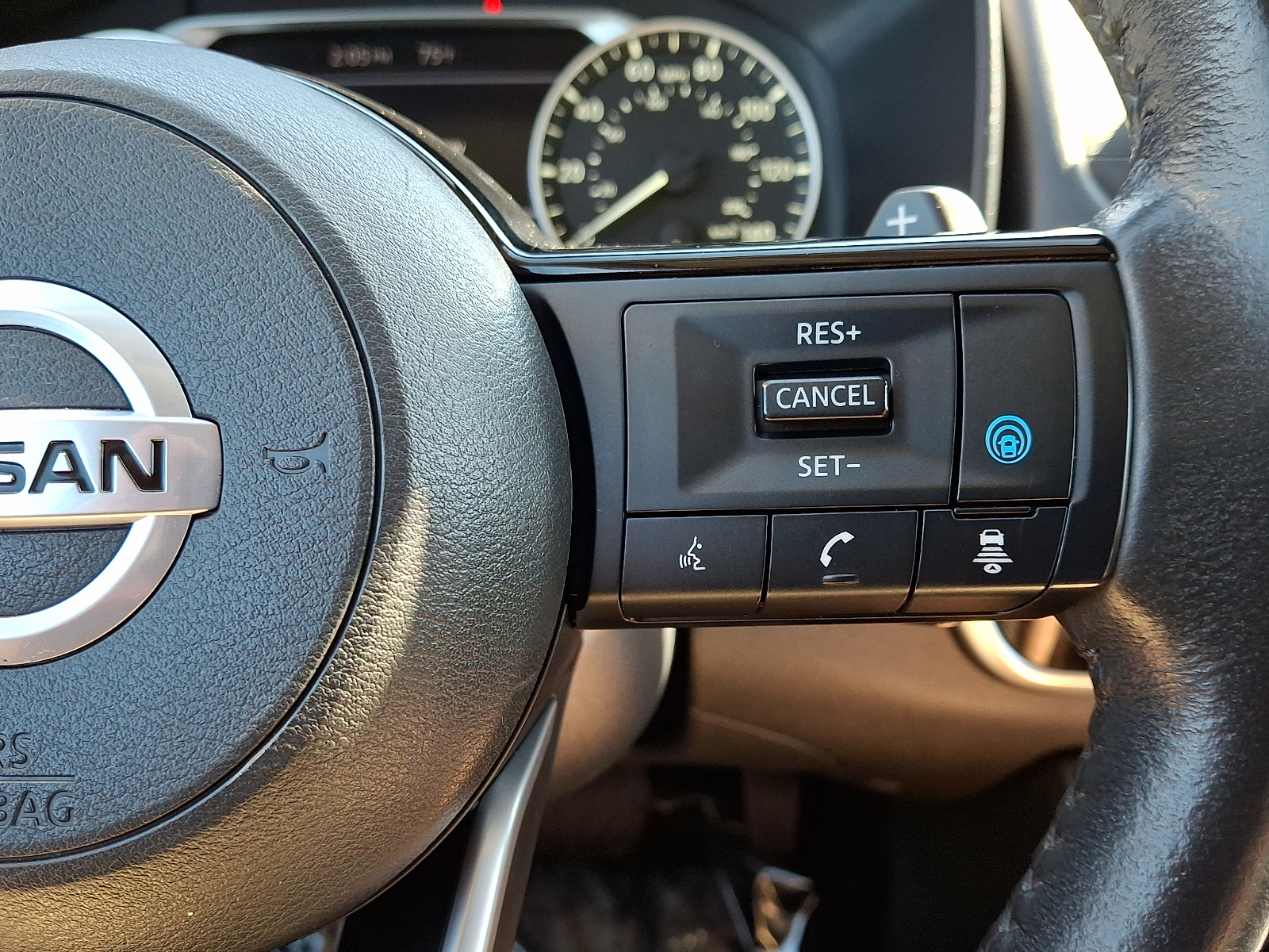 2021 Nissan Rogue SV - Photo 20