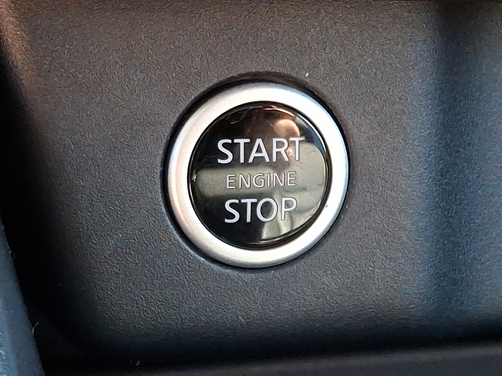 2021 Nissan Rogue SV - Photo 21