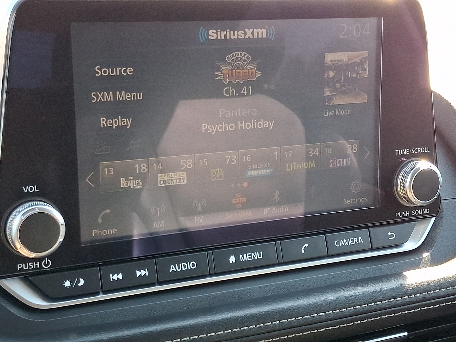 2021 Nissan Rogue SV - Photo 15