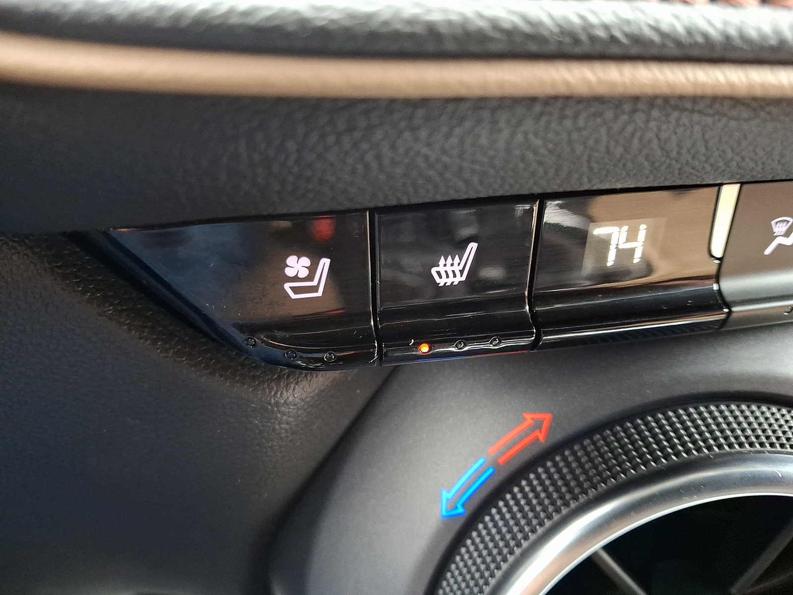 2021 Chevrolet Blazer Premier - Photo 24